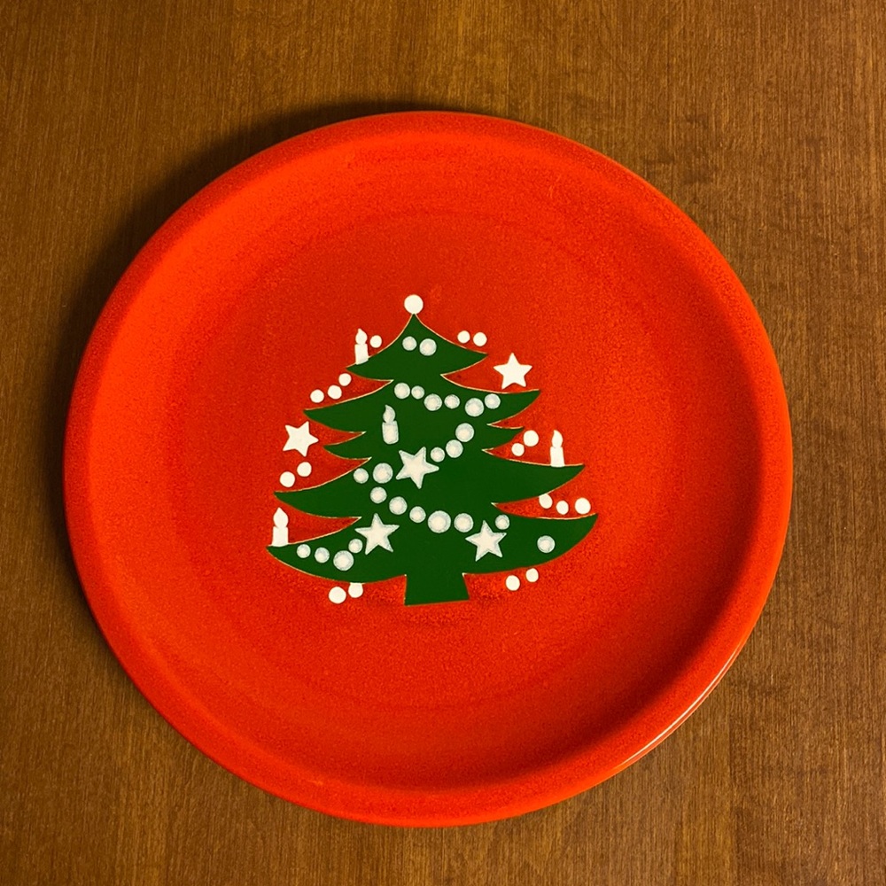Waechterbach (Germany) Holiday Tree Dinner Plate